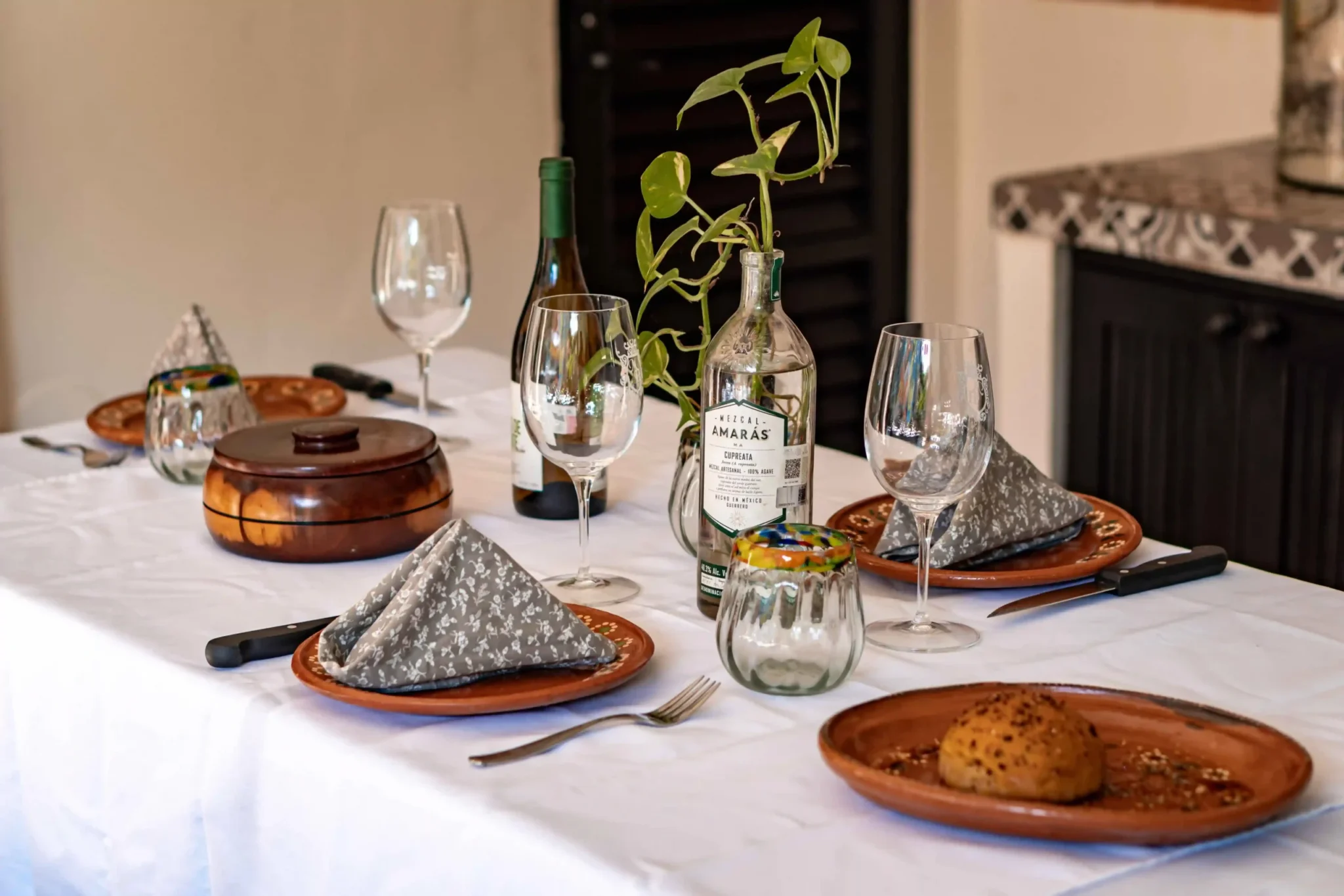 Suite interior at La Casa de Jardín